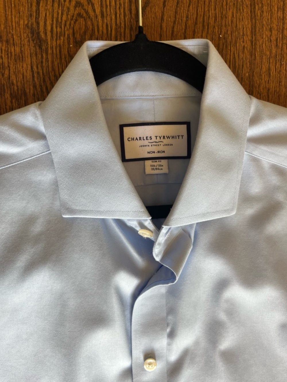 Charles Tyrwhitt 15.5 / 39 (Slim) Pale Blue Non-Iron Dress Shirt